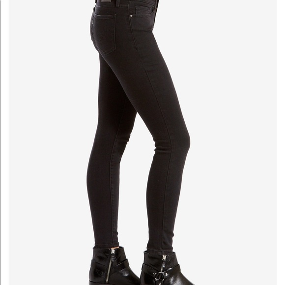 Levi’s 711 Skinny Jeans - Black - Picture 2 of 9